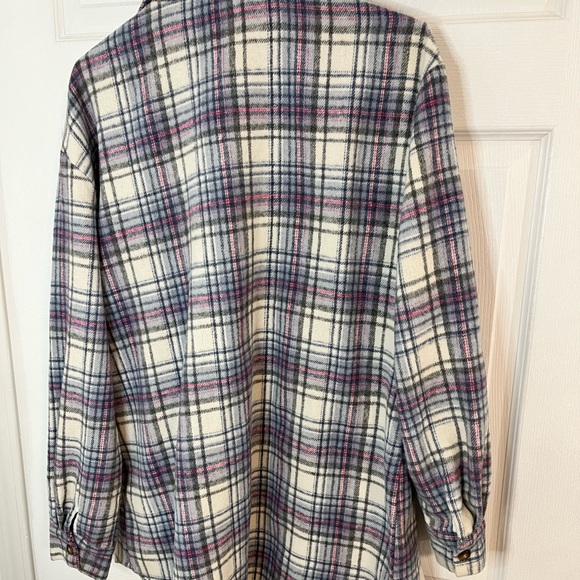 Shein Plaid shacket, outwewe shirt, Large, white - Picture 3 of 3